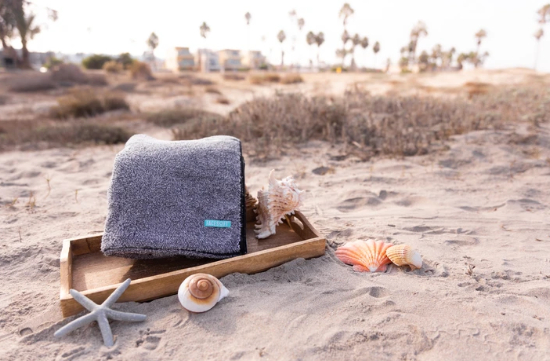 Buy this Eco-friendly Detox Towel- Good for the Earth and good for you!